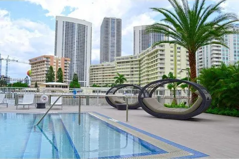 2602 E HALLANDALE BEACH BL # R2907, Hallandale Beach FL 33309