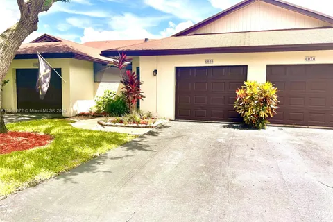 6080 NW 92nd Ave, Tamarac FL 33321