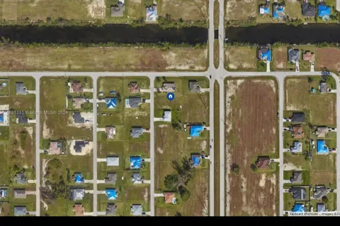 1907 NW Juanita Pl, Cape Coral FL 33993