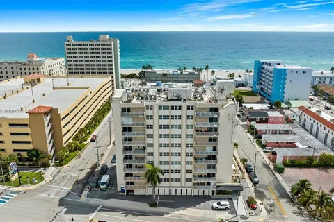 211 S Ocean Dr # 504, Hollywood FL 33019