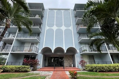 12500 NE 15th Ave # 402, North Miami FL 33161