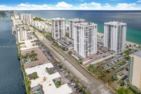 2401 S Ocean Dr # 907, Hollywood FL 33019