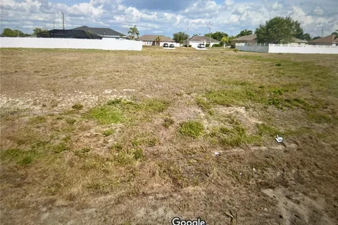 2807 NW 4TH PLACE, Cape Coral FL 33993