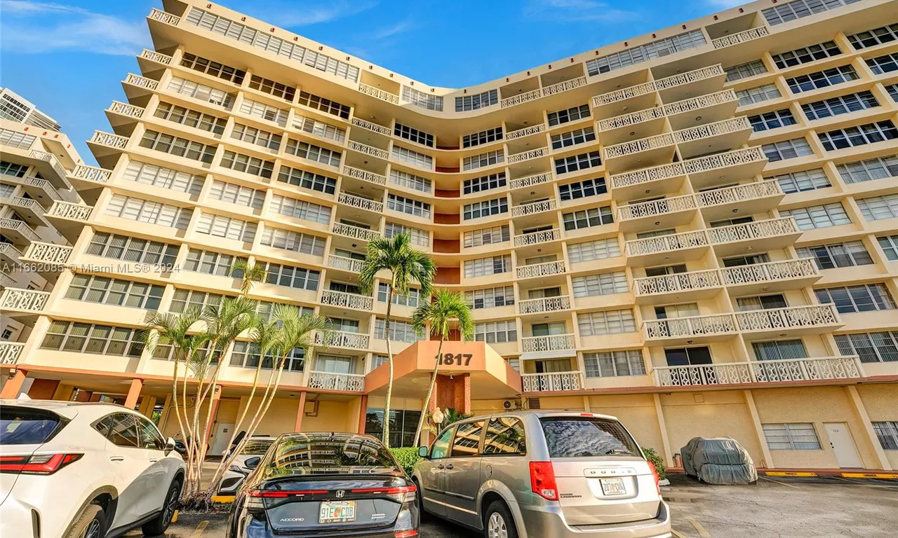 1817 S Ocean Dr # 824, Hallandale Beach FL 33009