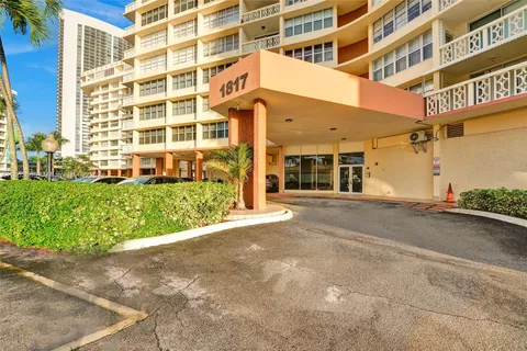 1817 S Ocean Dr # 824, Hallandale Beach FL 33009