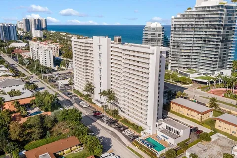 2200 NE 33rd Ave # 2J, Fort Lauderdale FL 33305