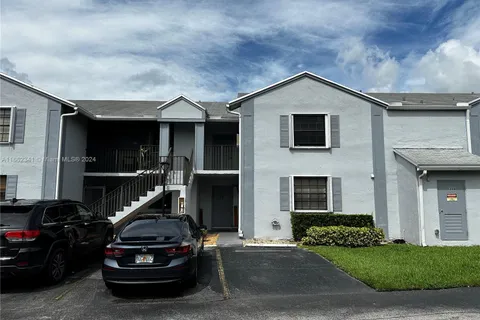 1300 S Franklin Ave # 1300D, Homestead FL 33034