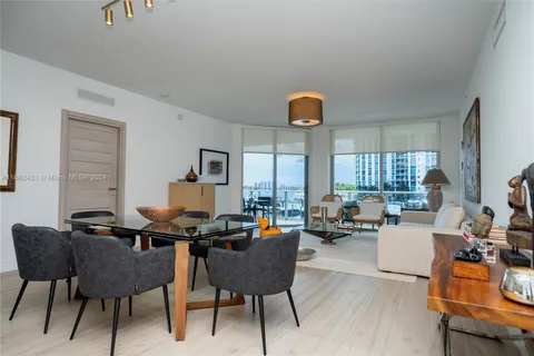 17301 Biscayne Blvd # 205, North Miami Beach FL 33160