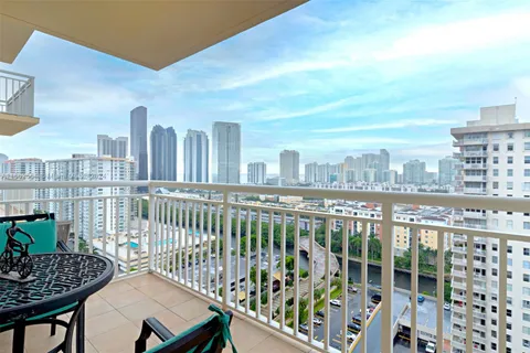 251 174th St # 2012, Sunny Isles Beach FL 33160