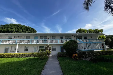 196 Westbury K # 196, Deerfield Beach FL 33442