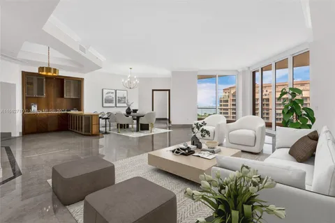 60 Edgewater Dr, Coral Gables FL 33133