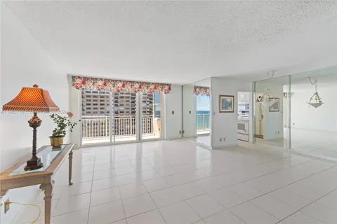 5200 N Ocean Blvd # 1007B, Lauderdale By The Sea FL 33308