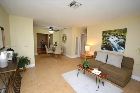 14231 Lake Saranac Ave, Miami Lakes FL 33014