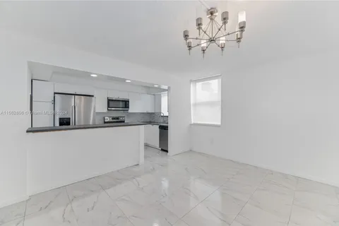 20301 NE 30th Ave # 5, Aventura FL 33180