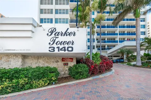 3140 S Ocean Dr # 2203, Hallandale Beach FL 33009