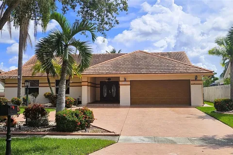 1161 NW 162nd, Pembroke Pines FL 33028