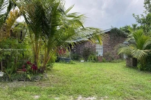 4390 S Jog Rd, Lake Worth FL 33467