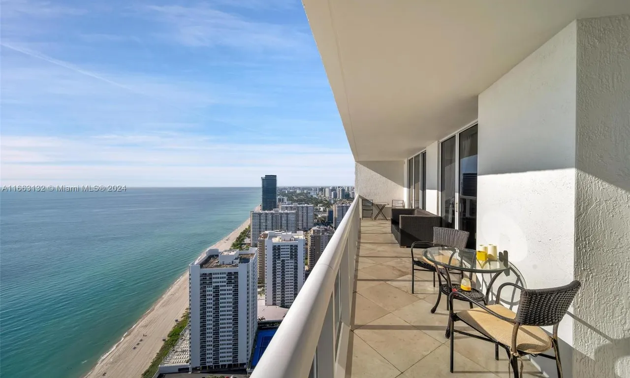 1850 S Ocean Dr # 4103, Hallandale Beach FL 33009