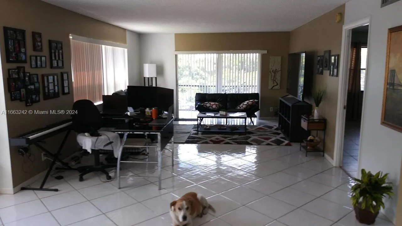 3300 Spanish Moss Ter # 301, Lauderhill FL 33319