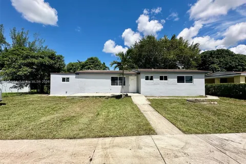 2371 NW 174th Ter, Miami Gardens FL 33056