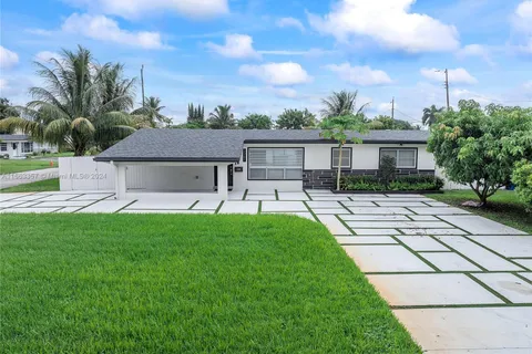 2261 Utopia Dr, Miramar FL 33023