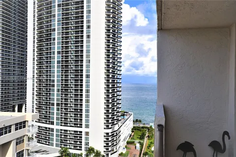 1865 S Ocean Dr # 20C, Hallandale Beach FL 33009