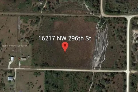 16217 NW 296 St, Okeechobee FL 322972