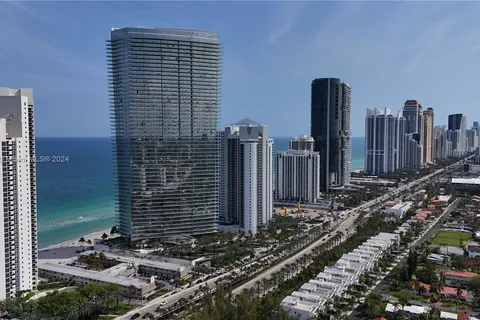 18975 Collins Ave # 404, Sunny Isles Beach FL 33160