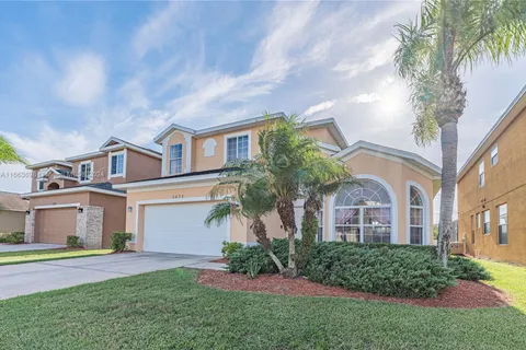 1073 TOURMALINE DR, Kissimmee FL 34746