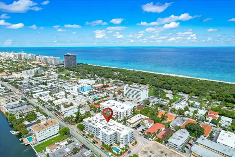 8201 Byron Ave # 204, Miami Beach FL 33141