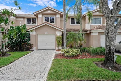 1078 SW 158th Way, Pembroke Pines FL 33027