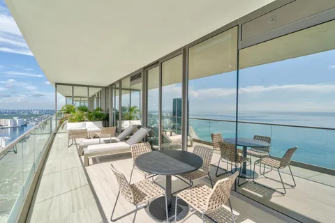 18975 Collins Ave # 5002, Sunny Isles Beach FL 33160