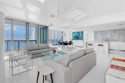 6899 Collins Ave # 3004, Miami Beach FL 33141