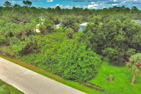 #1 Carpenter Ln, North Port FL 34286