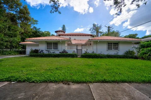 400 Amalfi Ave, Coral Gables FL 33146