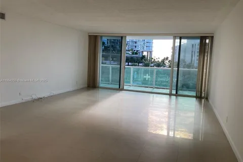 100 Bayview Dr # 406, Sunny Isles Beach FL 33160