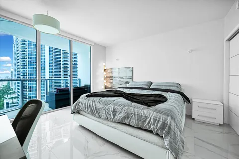 17315 Collins Ave # 2002, Sunny Isles Beach FL 33160