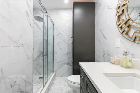 3131 S Ocean Dr # 209, Hallandale Beach FL 33009