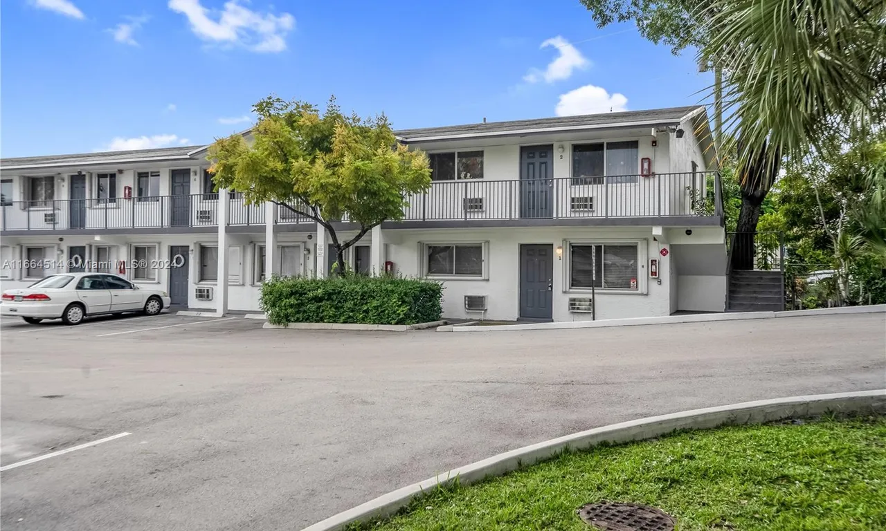 1810 E Oakland Park Blvd # 1, Oakland Park FL 33306