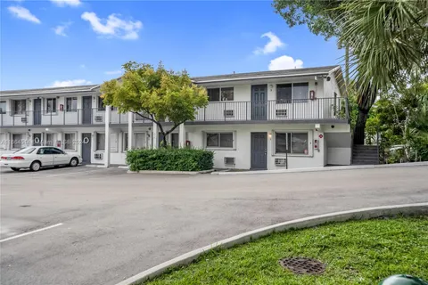 1810 E Oakland Park Blvd # 1, Oakland Park FL 33306