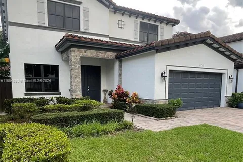 11752 SW 253rd St, Homestead FL 33032