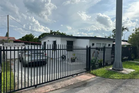 6060 NW 7th St, Miami FL 33126