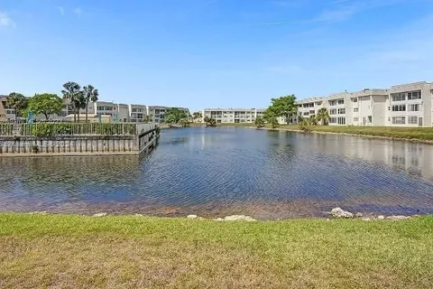 8100 Sunrise Lakes Blvd # 205, Sunrise FL 33322