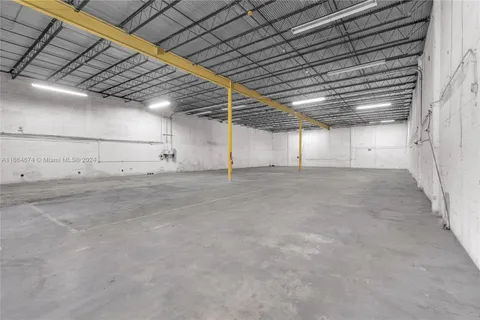 4201 NW 37th Ct # 4250, Hialeah FL 33142