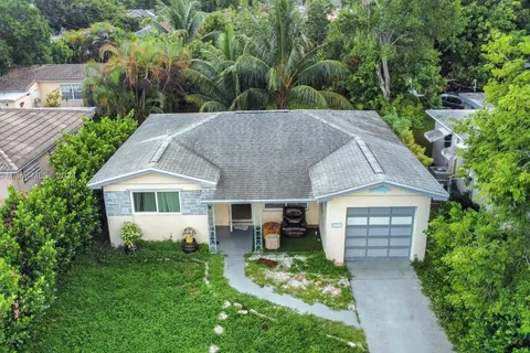 2226 Coolidge St, Hollywood FL 33020