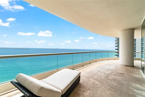 16047 Collins Ave # 1604, Sunny Isles Beach FL 33160