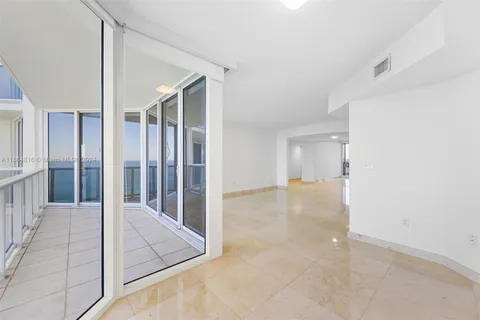 19333 Collins Ave # 2703, Sunny Isles Beach FL 33160