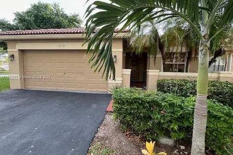 1919 PISCES TER, Weston FL 33327