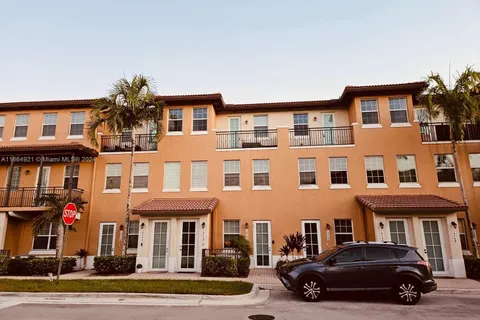 14766 SW 10th St # 10506, Pembroke Pines FL 33027