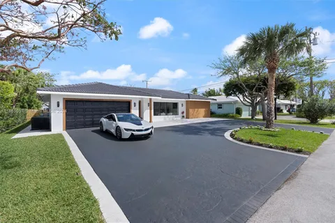 727 Granada Dr, Boca Raton FL 33432